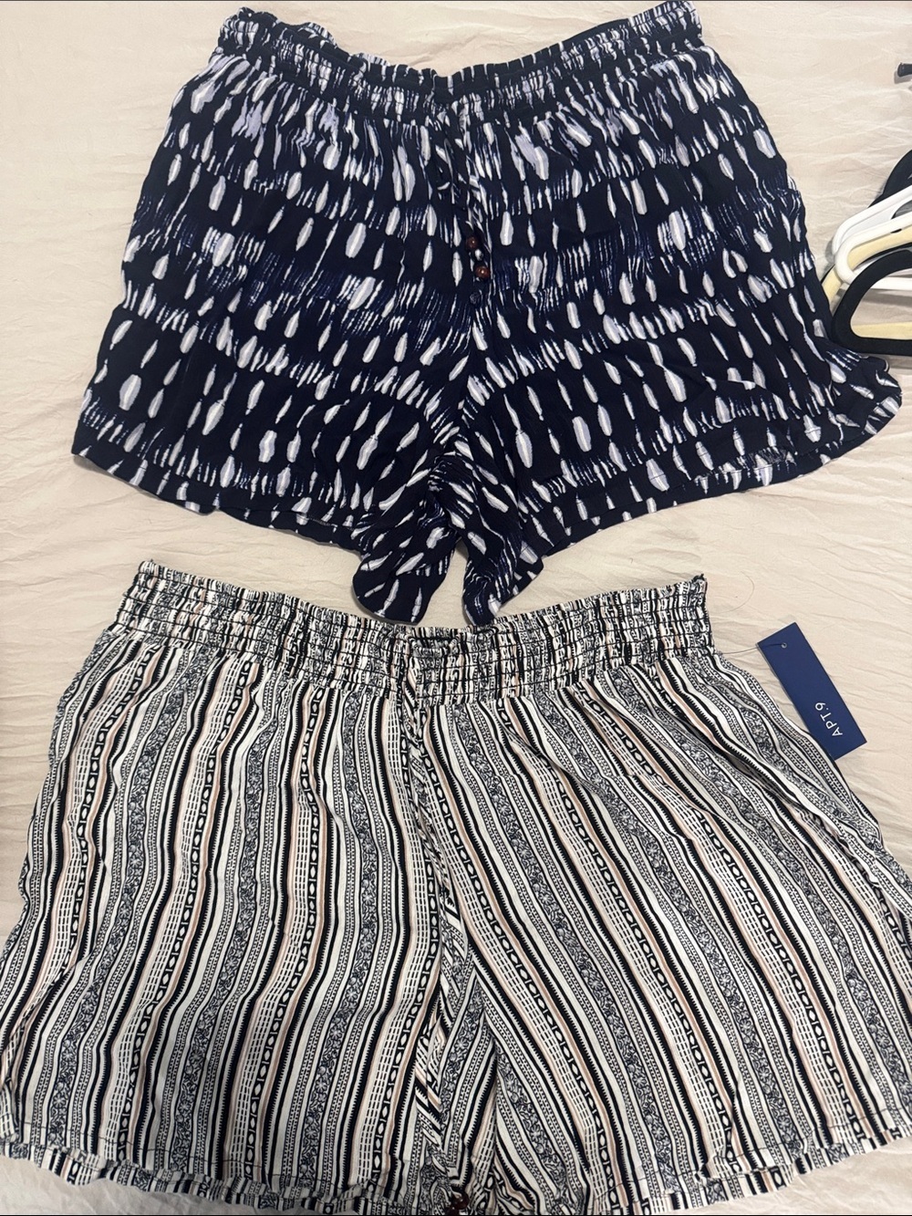 Apt. 9 Navy and White Patterned High-Waist Shorts Set